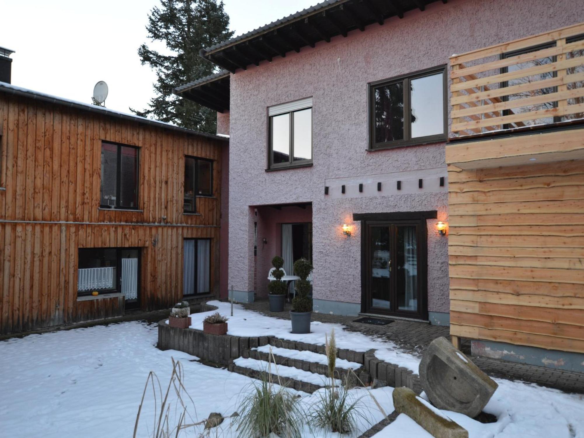 Cosy Apartment In Manderscheid With Balcony Eksteriør bilde